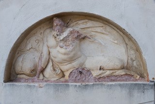 Lunetta con Nettuno