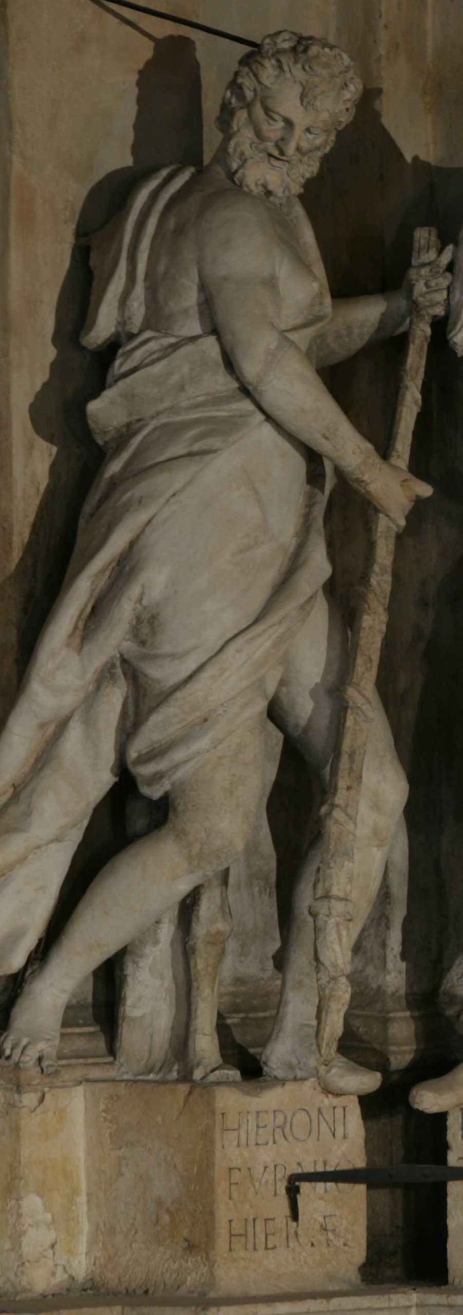 Statua di Girolamo Forni